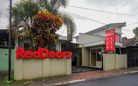Reddoorz Syariah @ Sunan Bonang Magelang